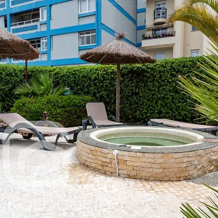 Britain In The Sun At Luxurious Ocean Village * Gibraltar