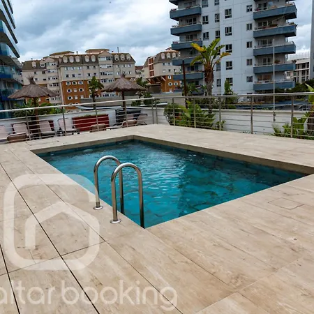 Britain In The Sun At Luxurious Ocean Village *