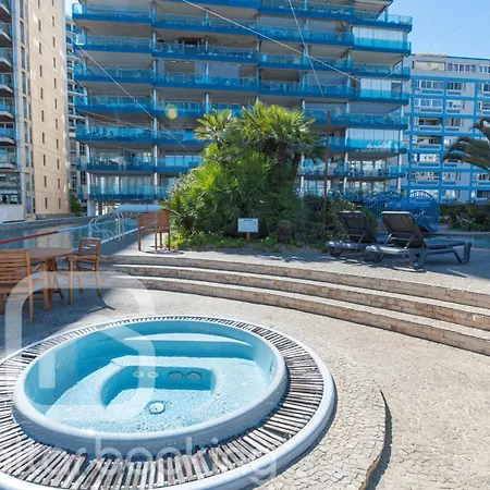 Britain In The Sun At Luxurious Ocean Village Apartment *