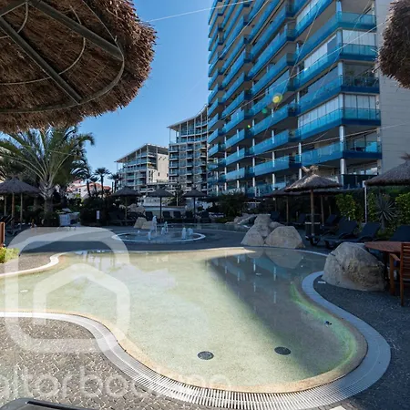 Britain In The Sun At Luxurious Ocean Village Apartment *